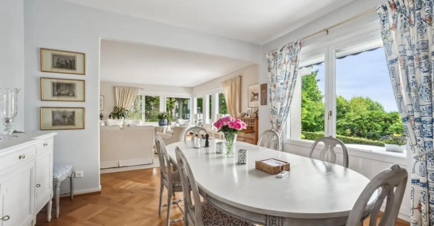 Elegance, intimacy and charm! - Photo 3 of 5