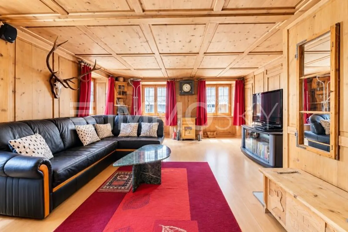 Characterful 3-Family House with Plenty of Scope for Design - Photo 1 of 7