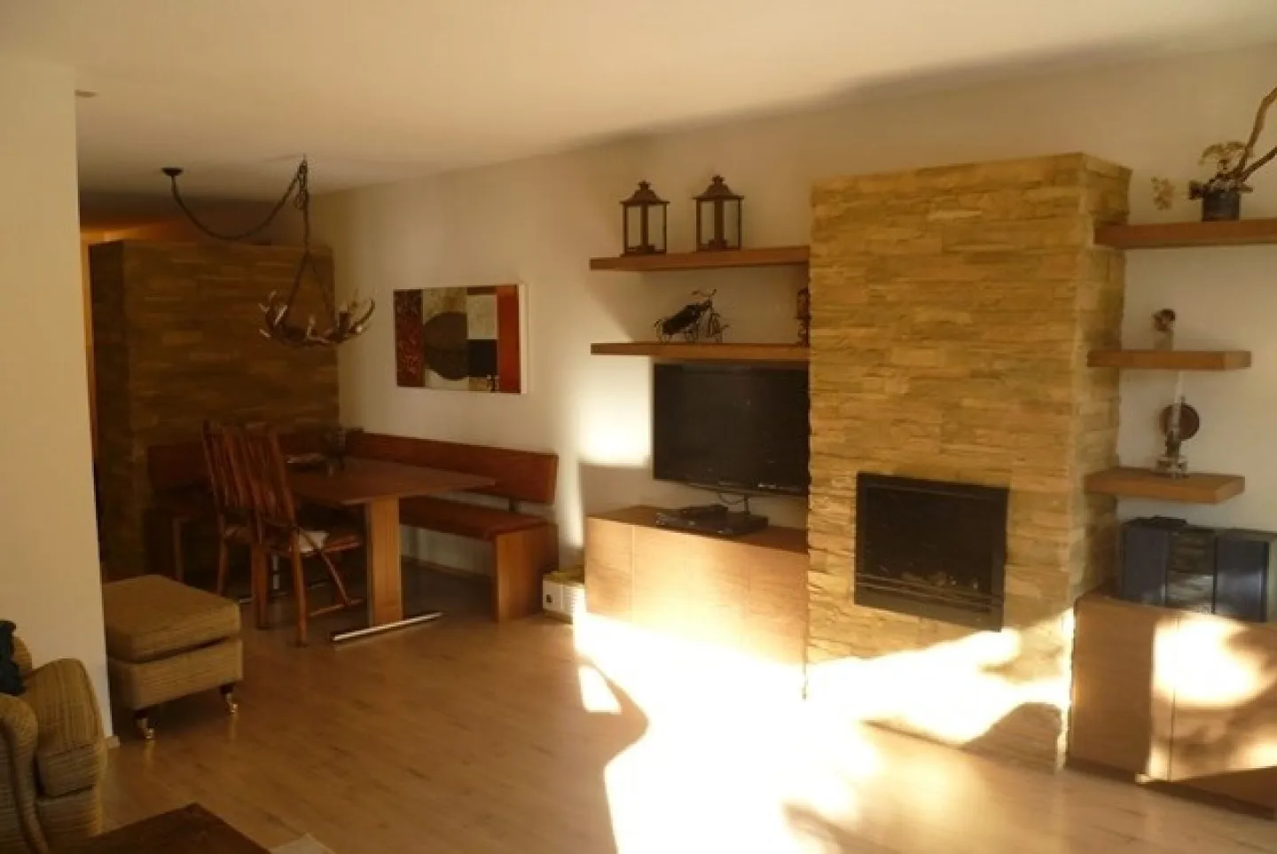 Furnished 2½-room apartment for long-term rent - Photo 2 of 9