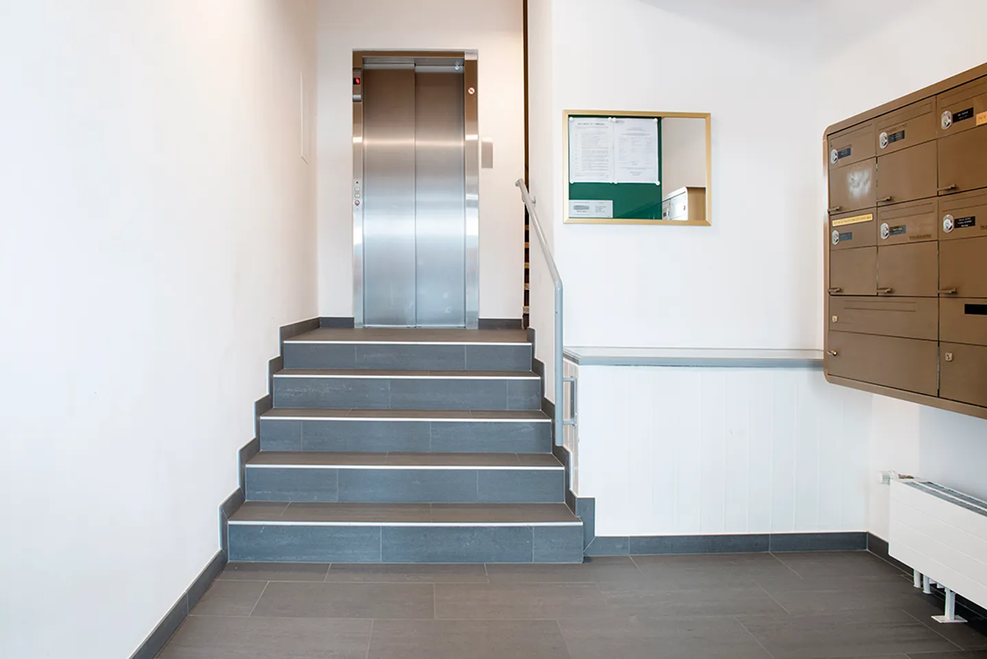 Posto sotterraneo 1 stanza - Foto 3 di 5