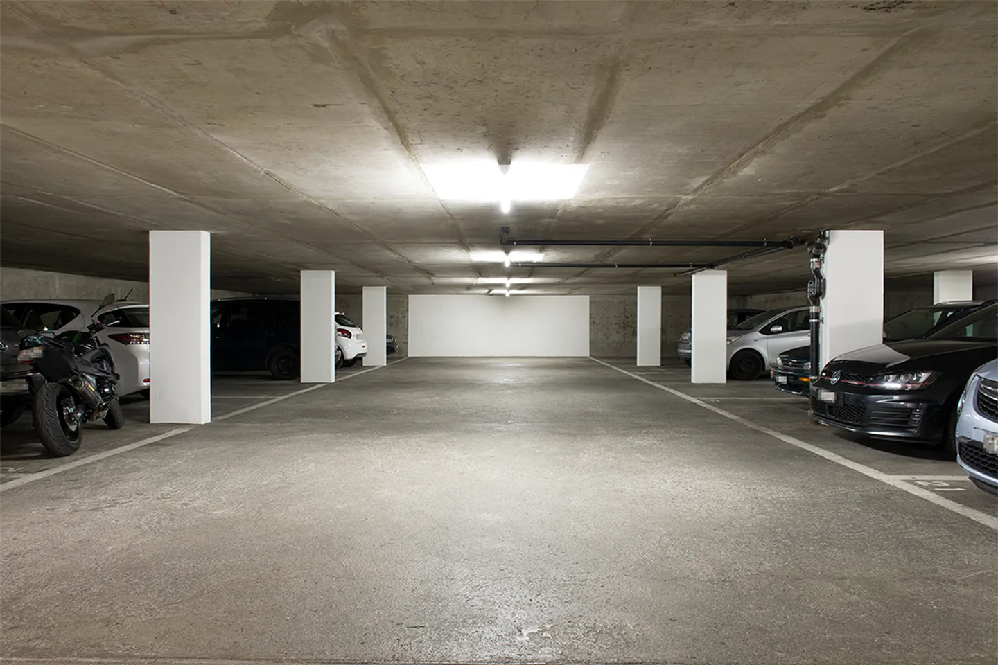 Posto sotterraneo 1 stanza - Foto 4 di 5