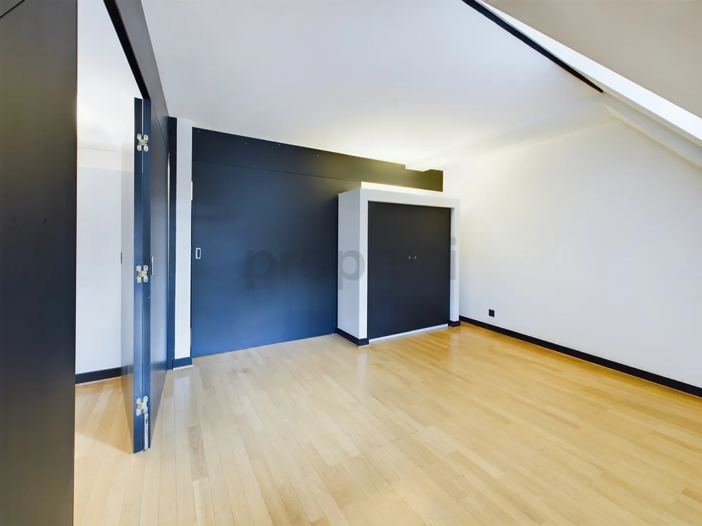 Appartamento attico unico e moderno con 3 camere a Basilea - Foto 10 di 13