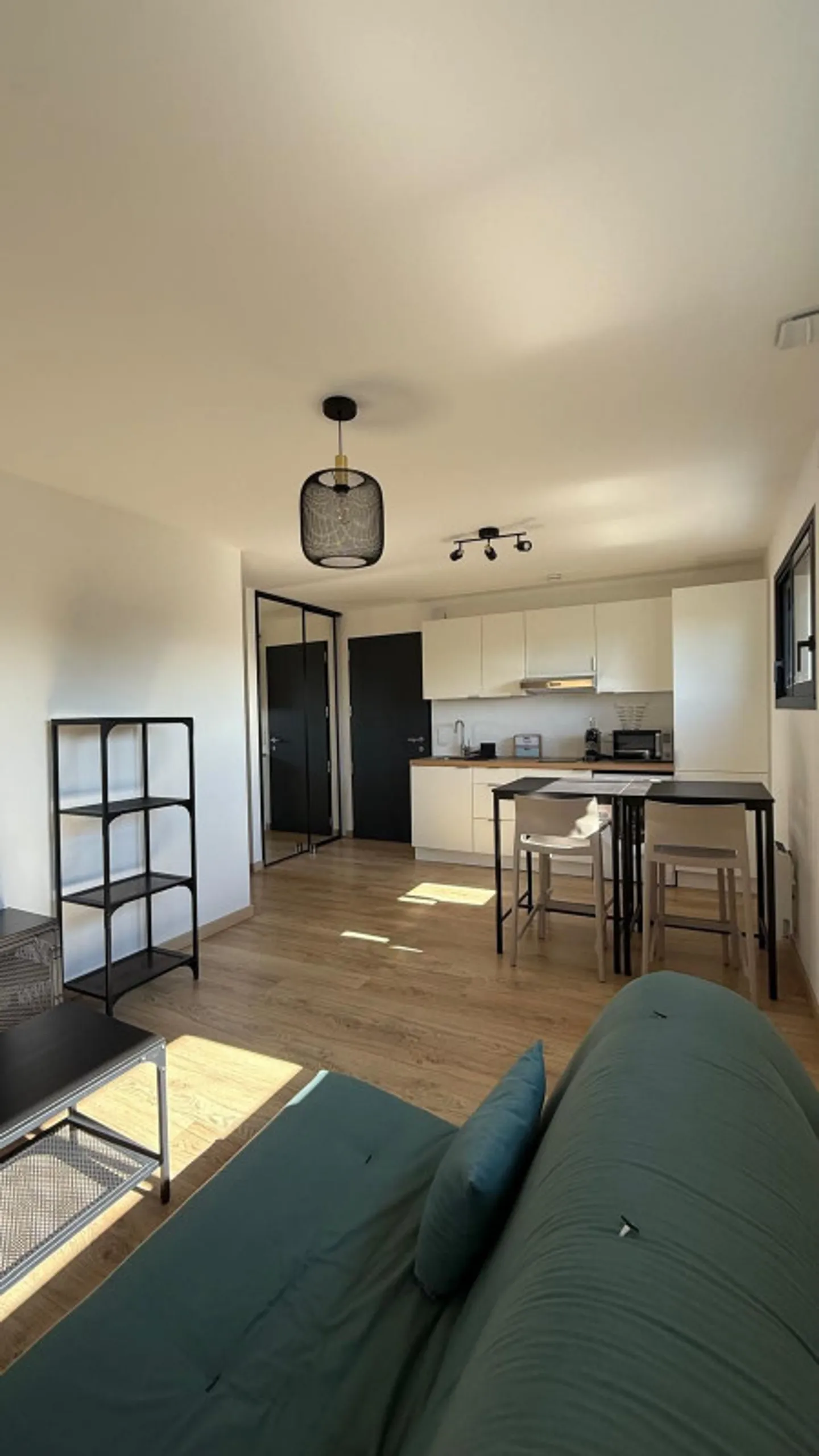 Apartment in Versonnex for 1400fr - Photo 3 of 7