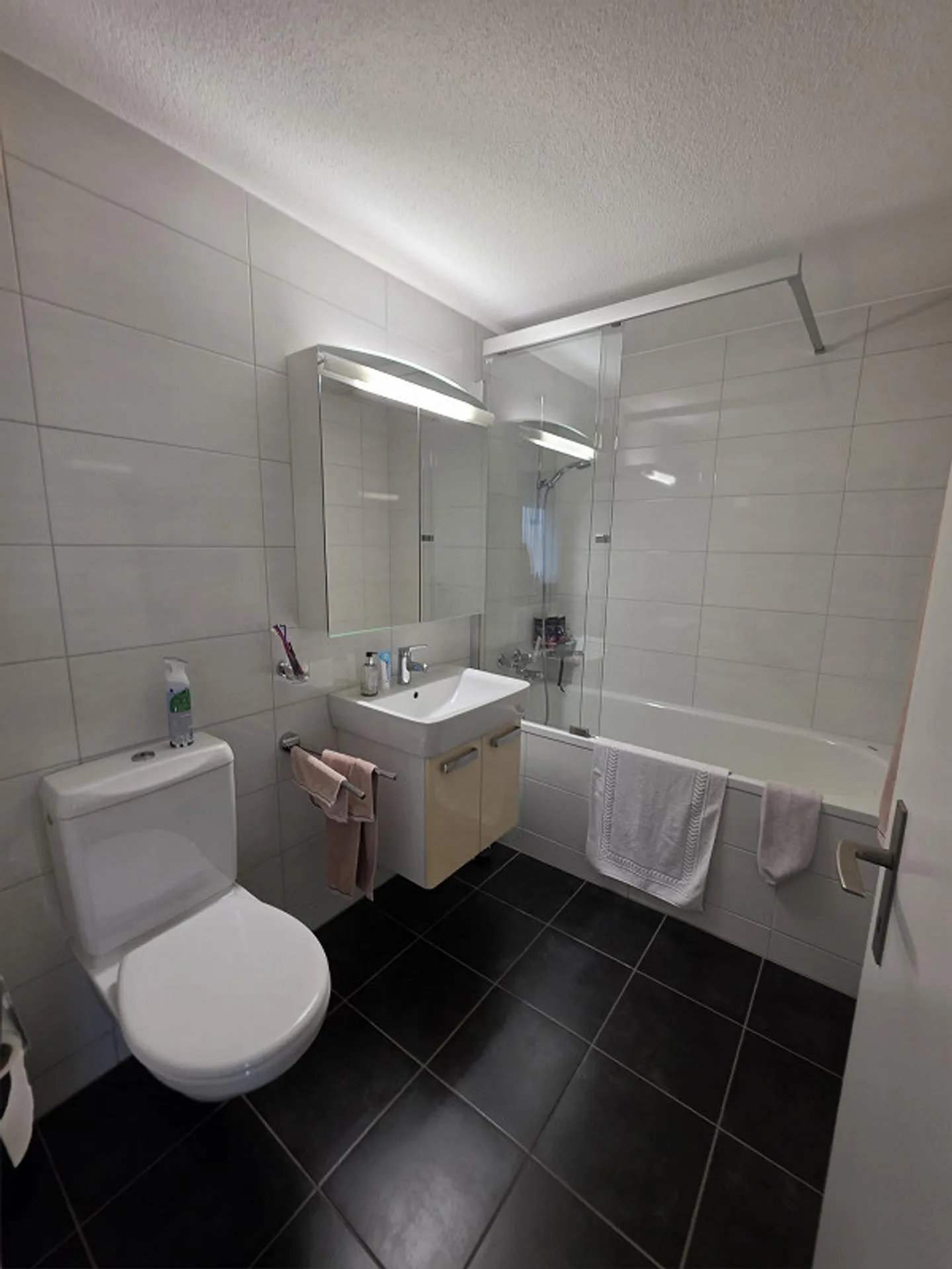 Appartement en attique en duplex de 4,5 pièces - Photo 5 sur 10