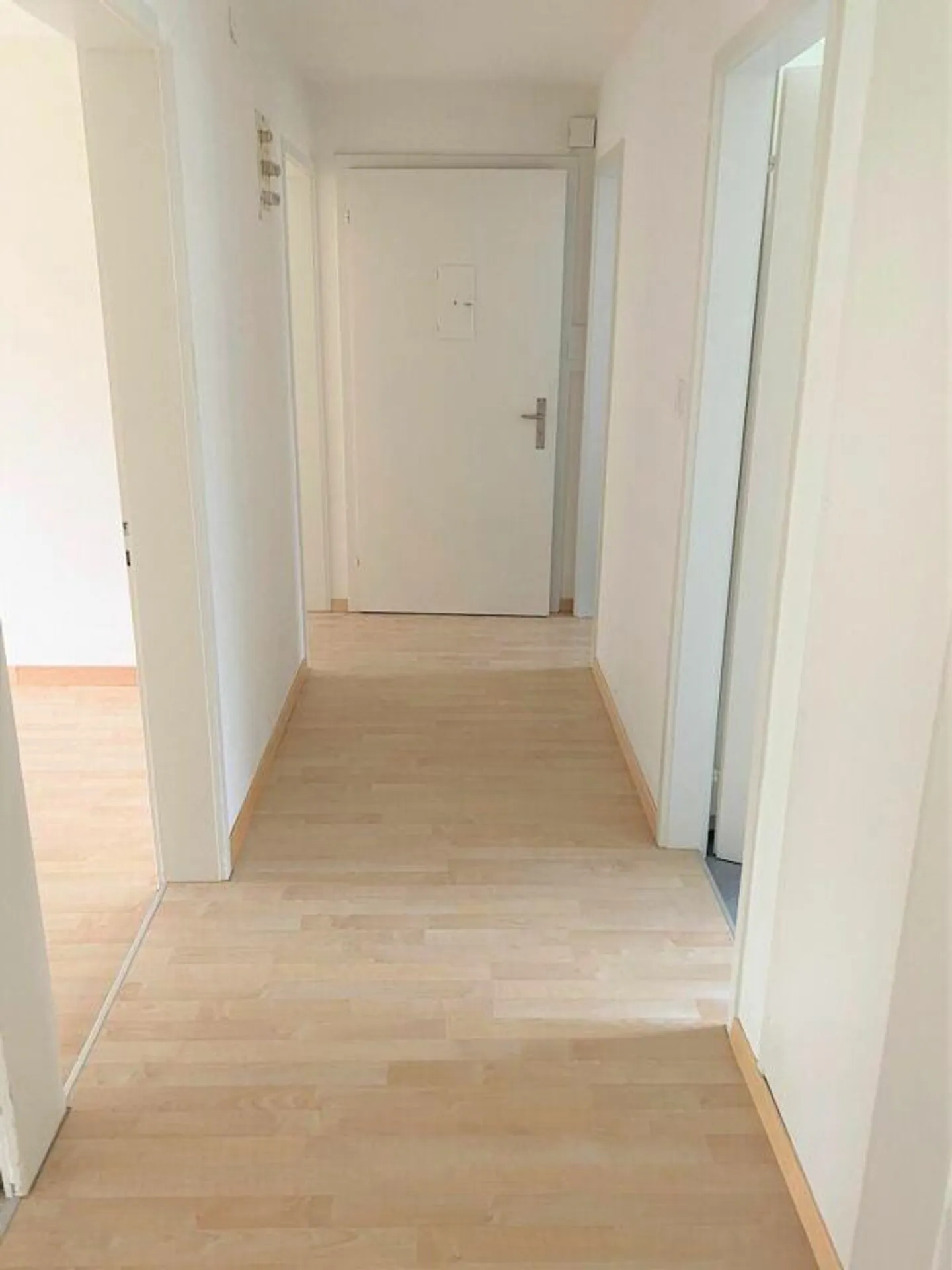 Appartamento conveniente con balcone nel cuore di Kreuzlingen - Foto 8 di 9