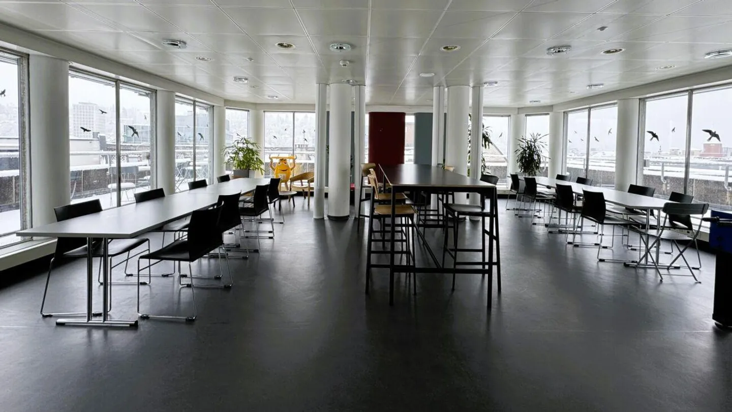 Work & View - Office with 371 m² and rooftop terrace in the heart of the city - Photo 9 of 11