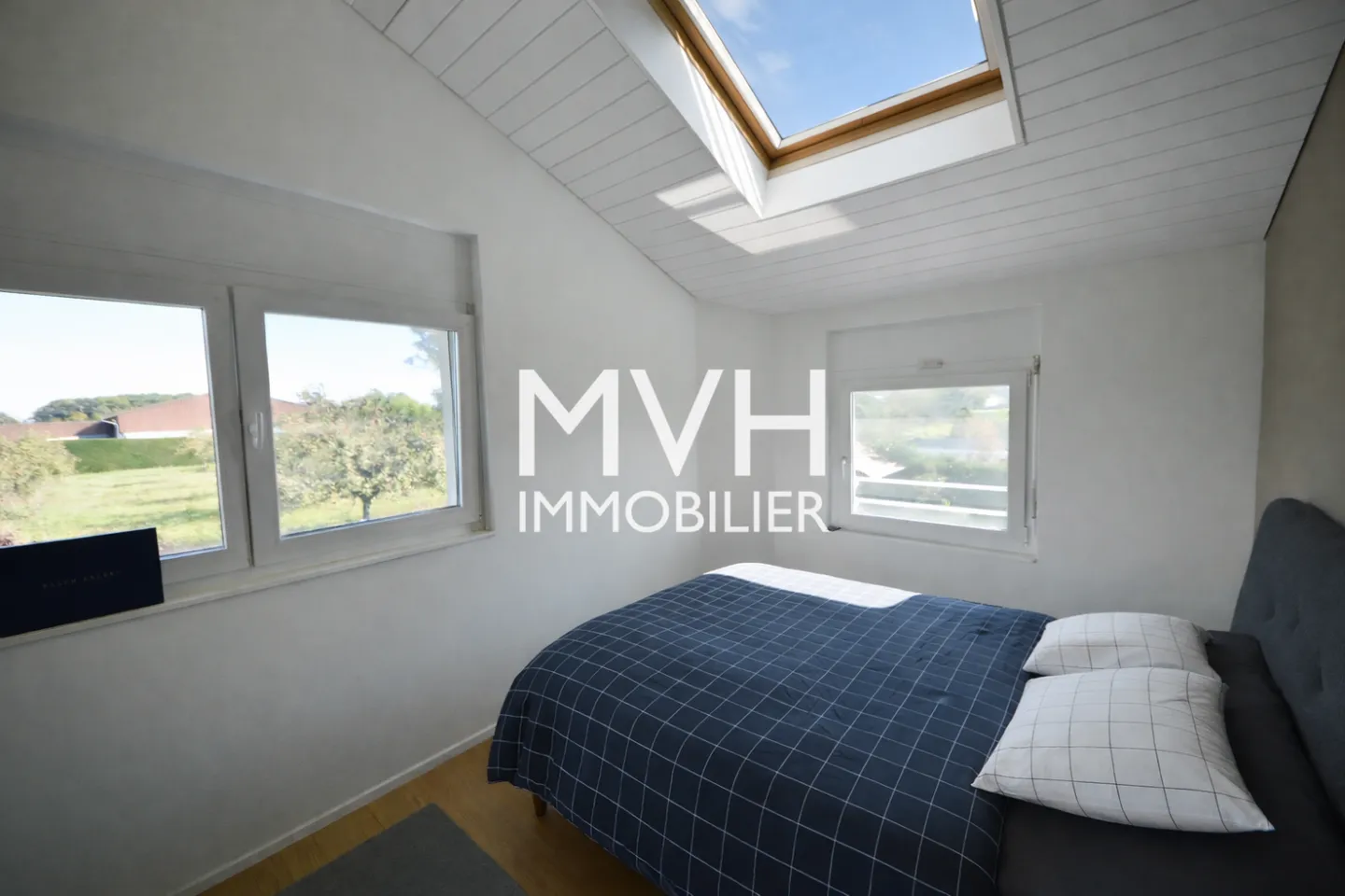 Maison Mitoyenne Spacieuse - Photo 5 sur 8