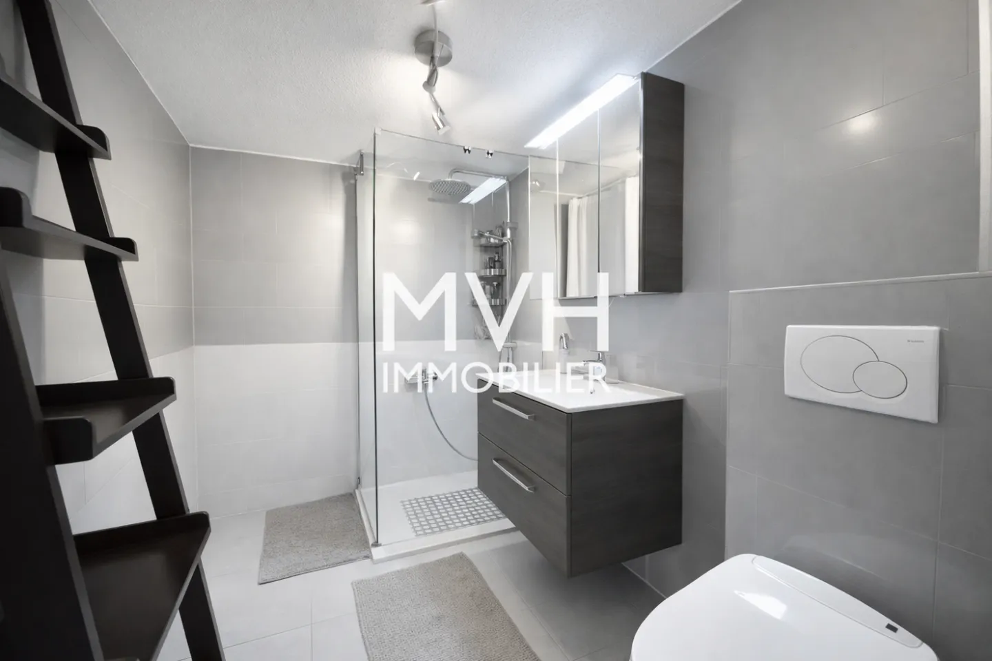 Maison Mitoyenne Spacieuse - Photo 8 sur 8