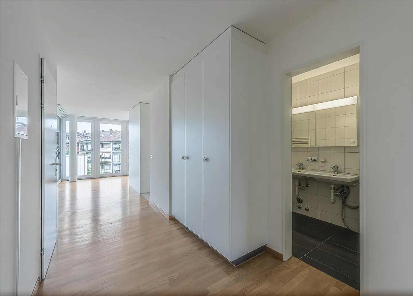 RENT WITHOUT DEPOSIT - Modern 5.5 Room Apartment near SBB - Photo 8 of 9