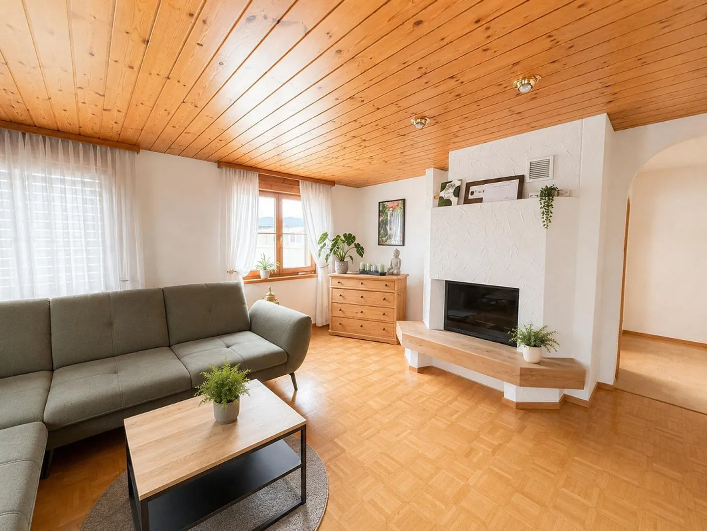 Geräumiges Einfamilienhaus mit Garten - Foto 10 von 22