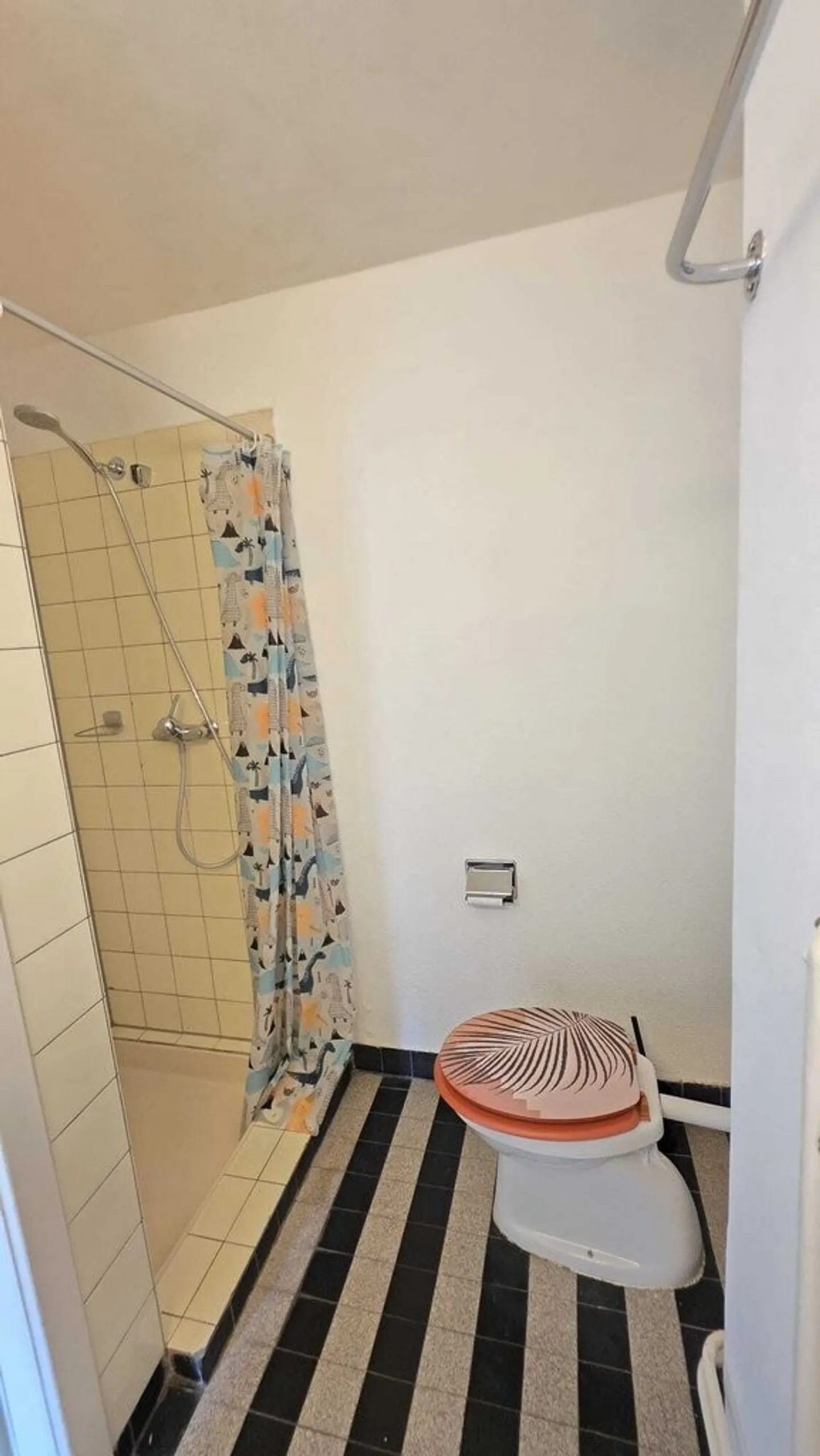 Bellissimo appartamento di 3 locali con balcone - Foto 3 di 9