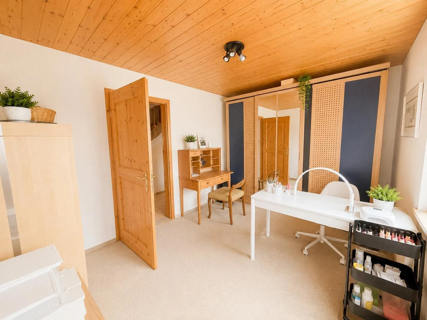 Geräumiges Einfamilienhaus mit Garten - Foto 17 von 22