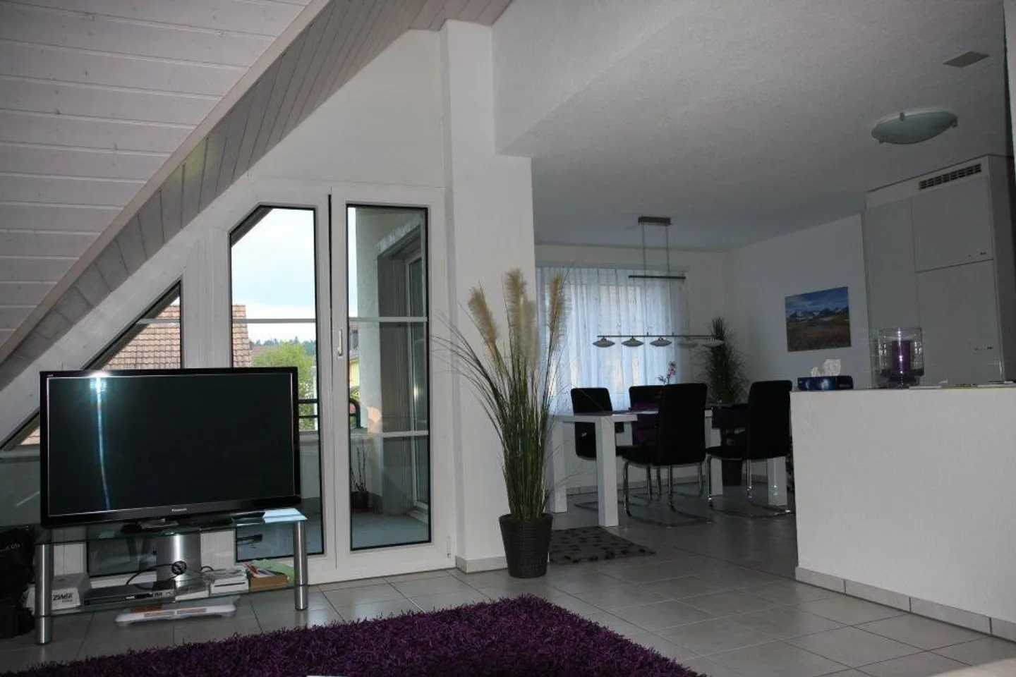 2.5 Room Apartment in Hagenbuch - Photo 4 of 6