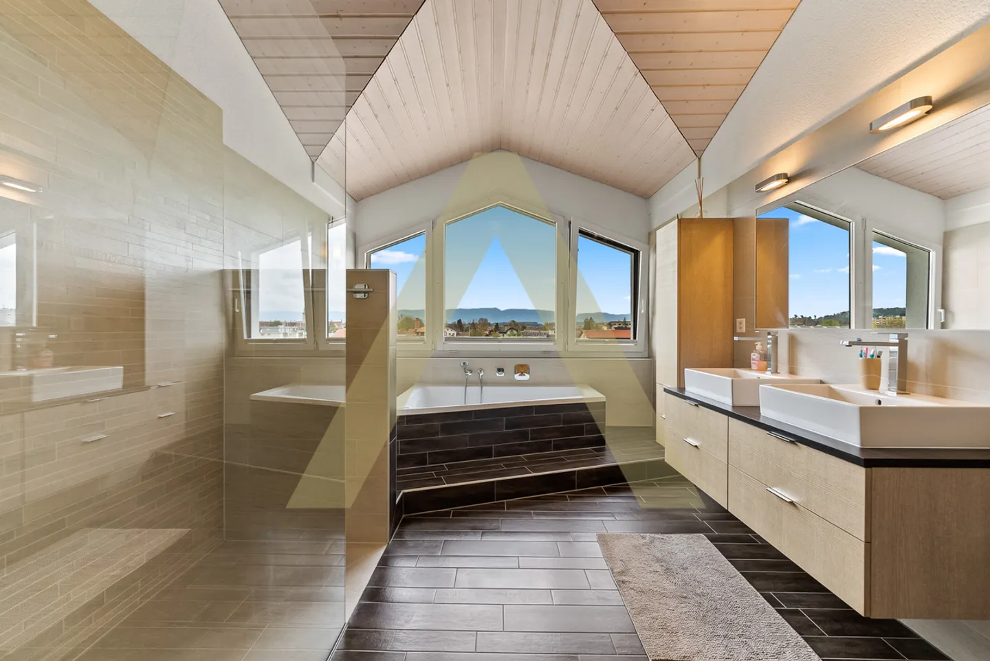 Villa with pool in Payerne - Photo 8 of 10