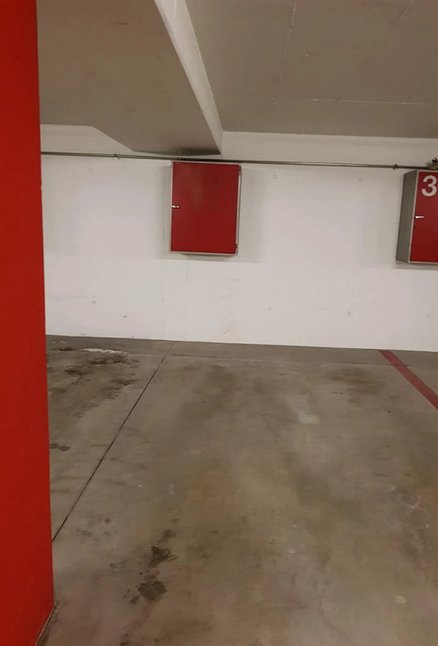 Posto auto in affitto - Foto 2 di 2