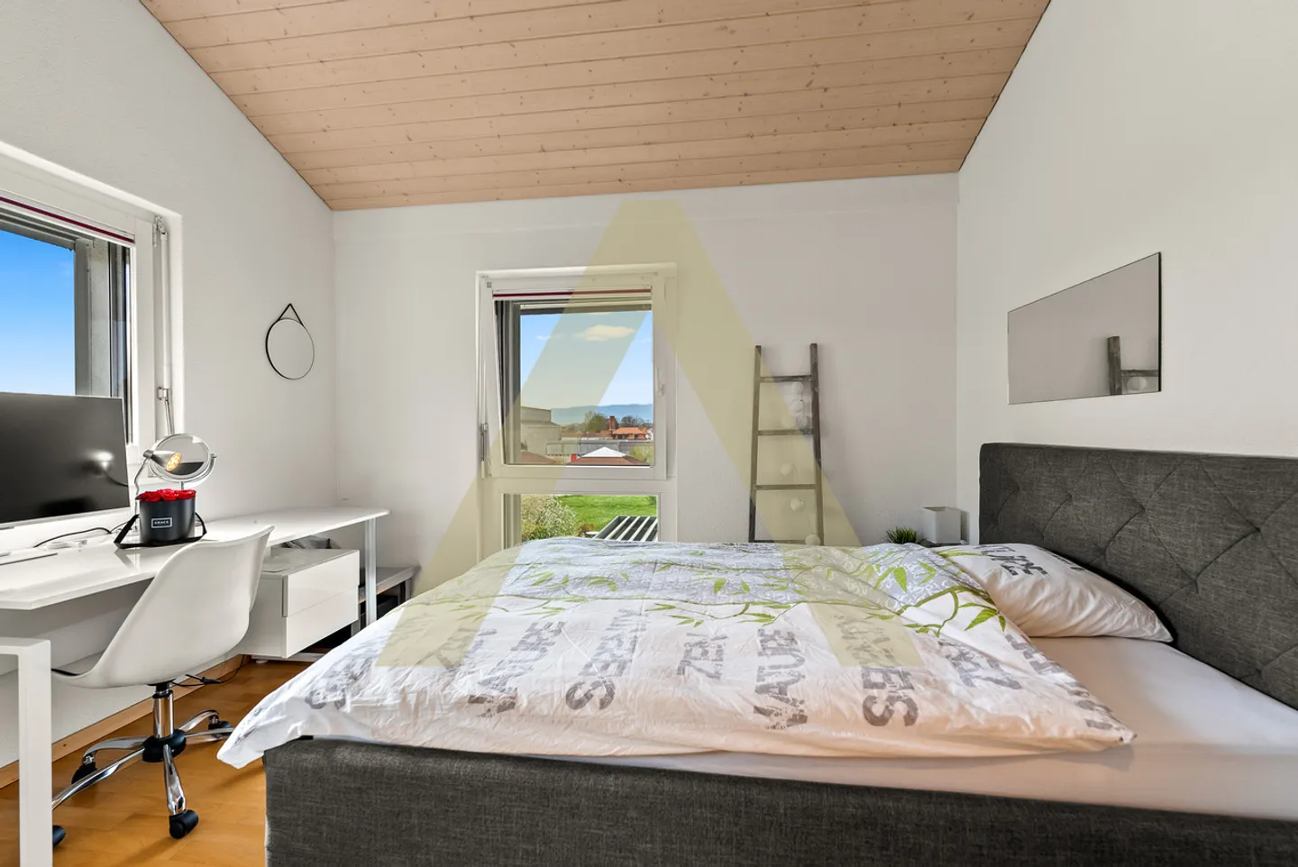 Villa with pool in Payerne - Photo 9 of 10