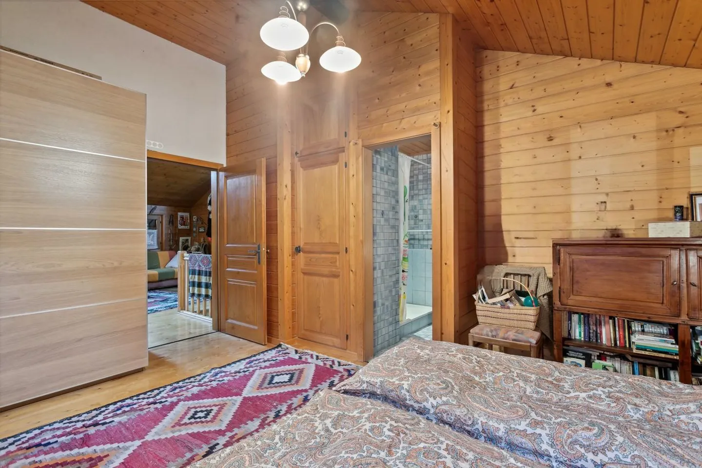 Sumptuous Authentic Chalet Southwest Orientation - Photo 8 of 10