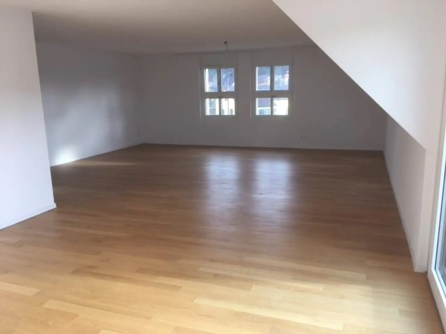 Accogliente appartamento mansardato di 4,5 locali in posizione attraente - Foto 4 di 12
