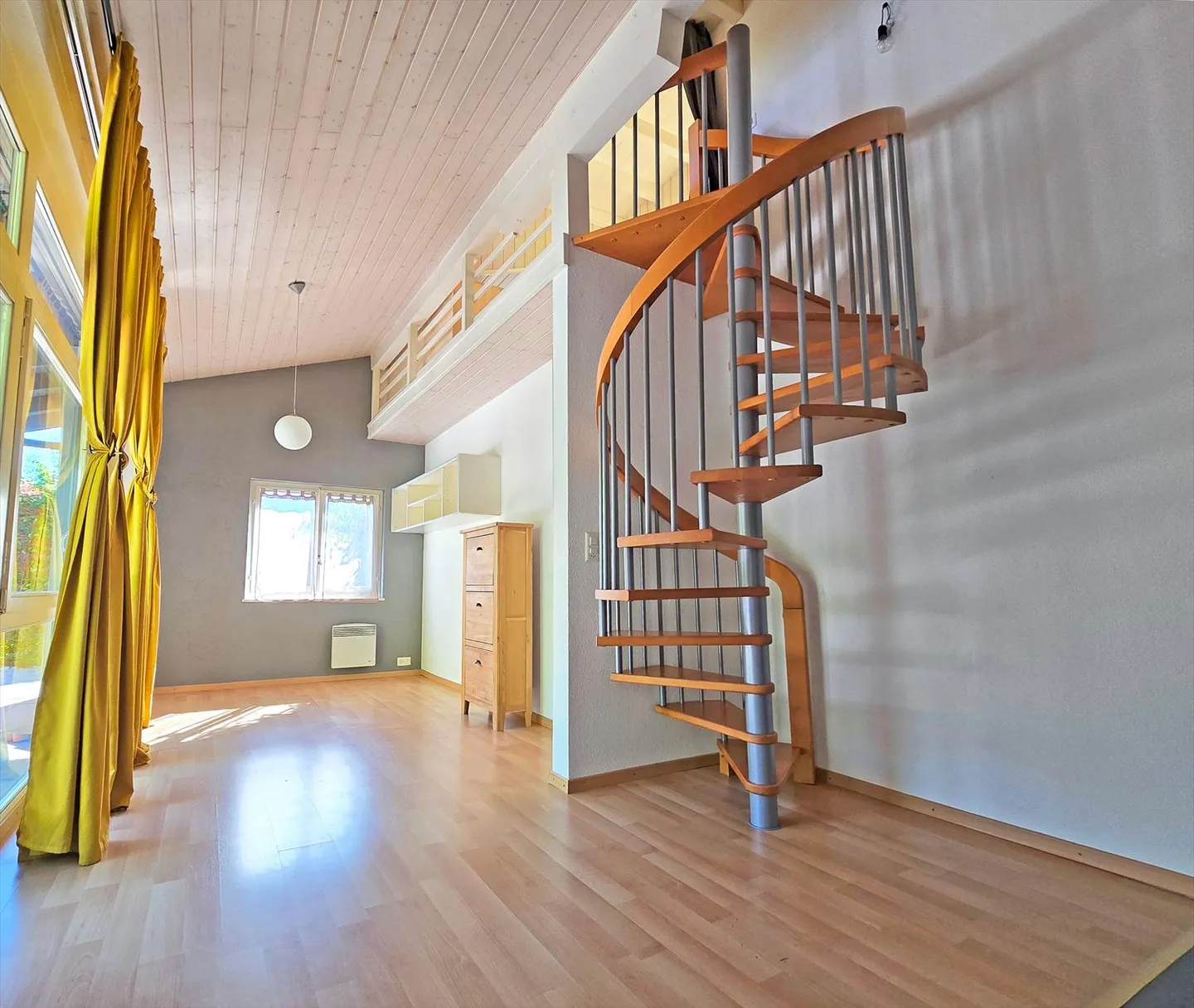 Villa 6.5 rooms - Photo 2 of 8