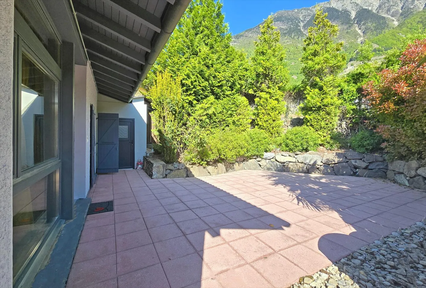 Villa 6.5 rooms - Photo 3 of 8