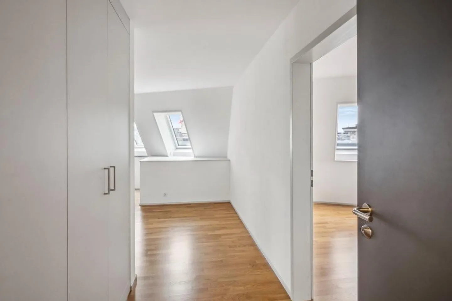 Non è possibile essere più centrali! - Foto 10 di 12