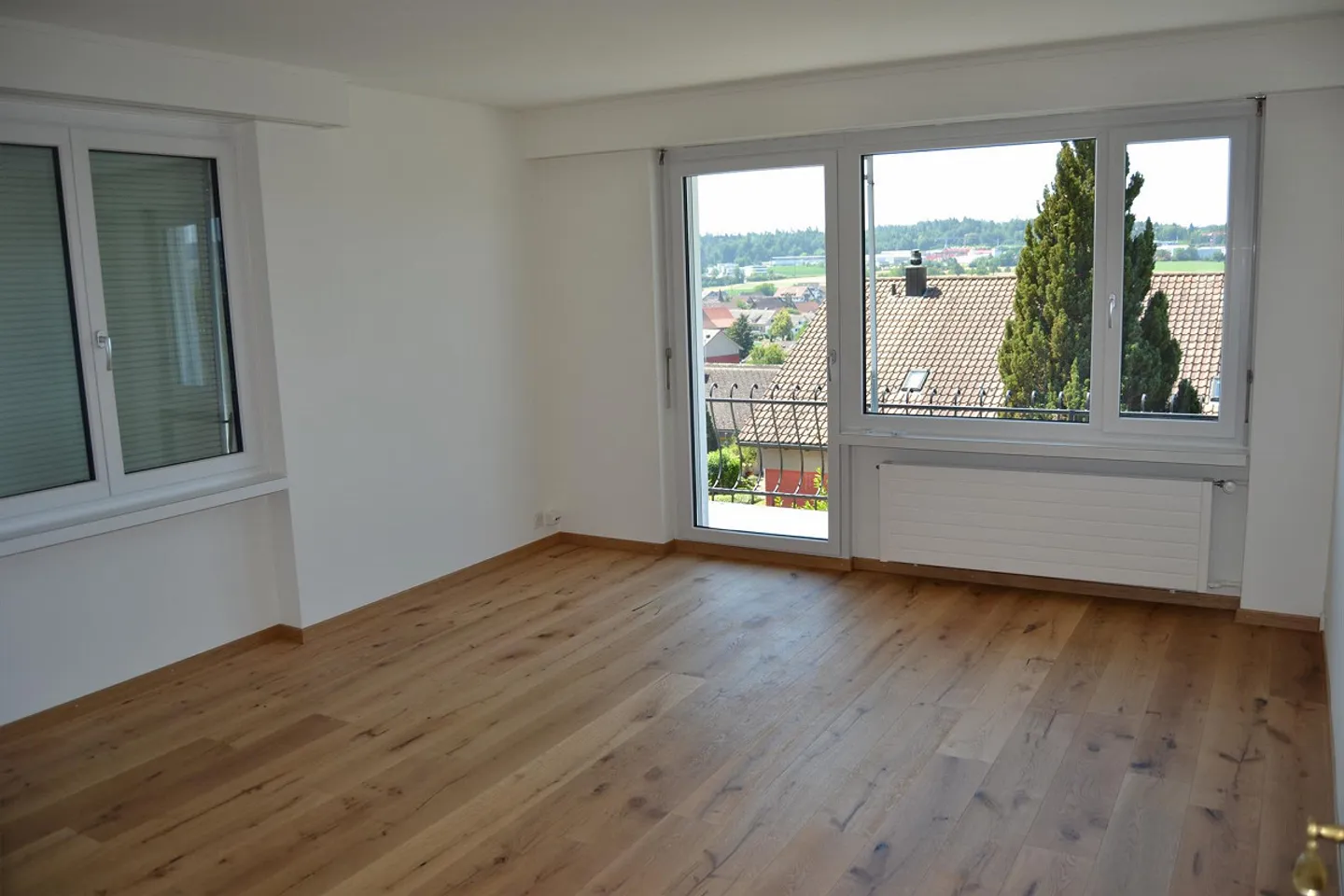 Charmante Wohnung mit Terrasse - Foto 2 von 14