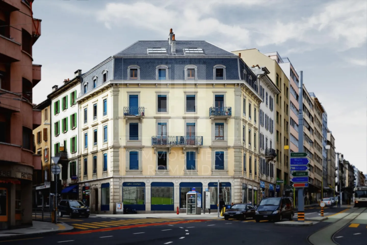 Charming Apartment in Geneva - Photo 1 of 8