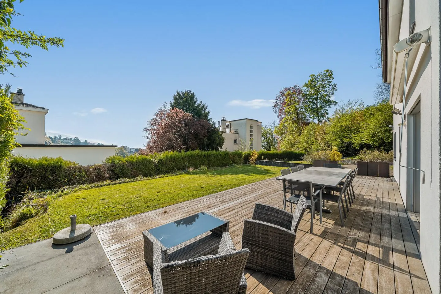 Splendida casa indipendente di 5,5 locali + studio con ingresso indipendente - giardino - Foto 4 di 18