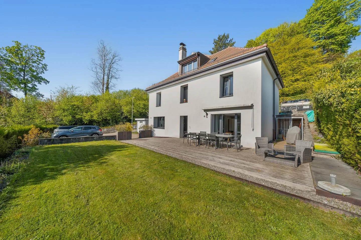 Splendida casa indipendente di 5,5 locali + studio con ingresso indipendente - giardino - Foto 17 di 18