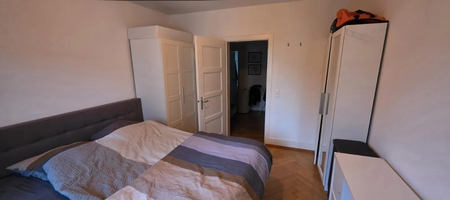 Camera condivisa arredata - Foto 1 di 4