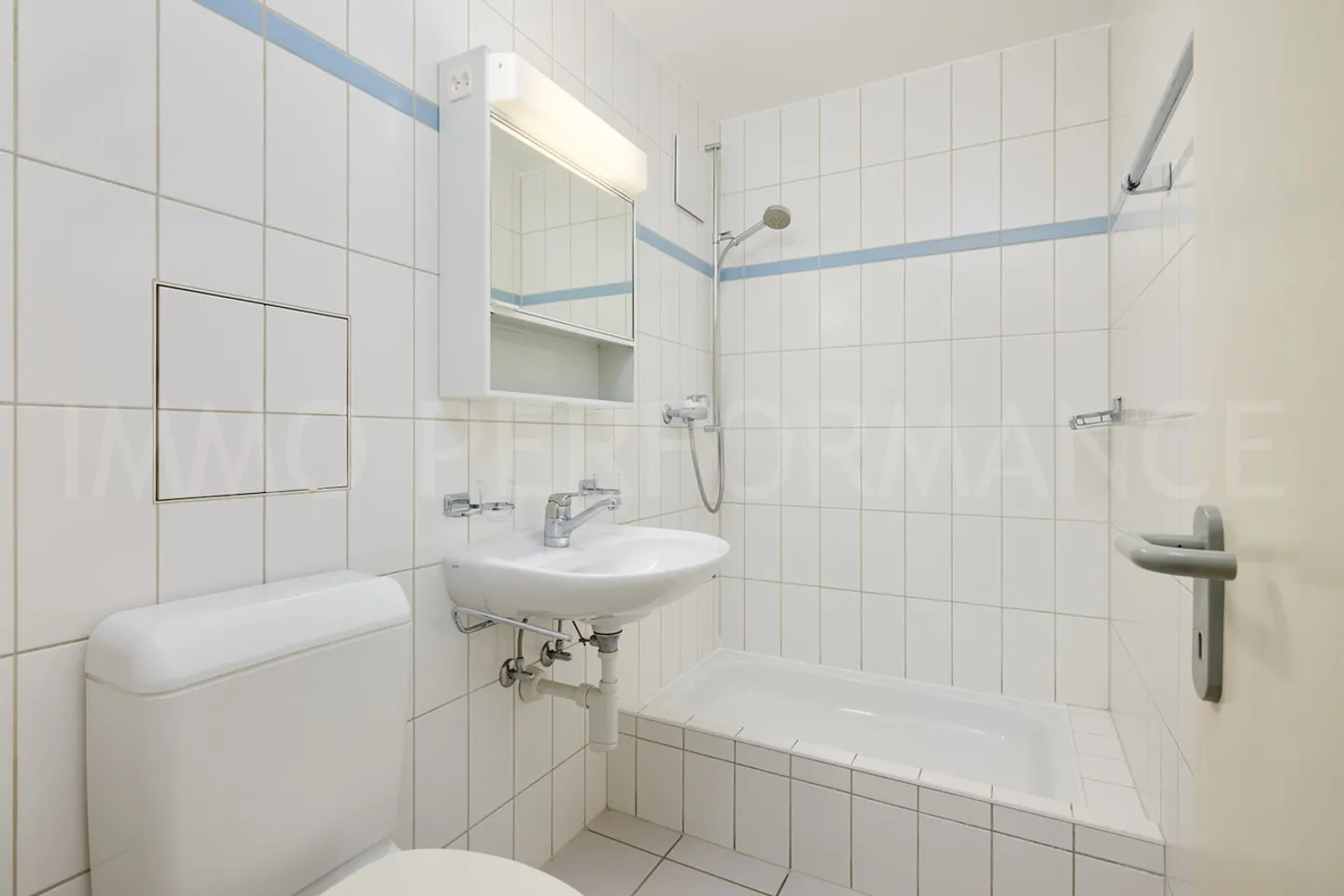 ESCLUSIVITÀ: Bell'appartamento di 4,5 stanze attraversante - Foto 8 di 12