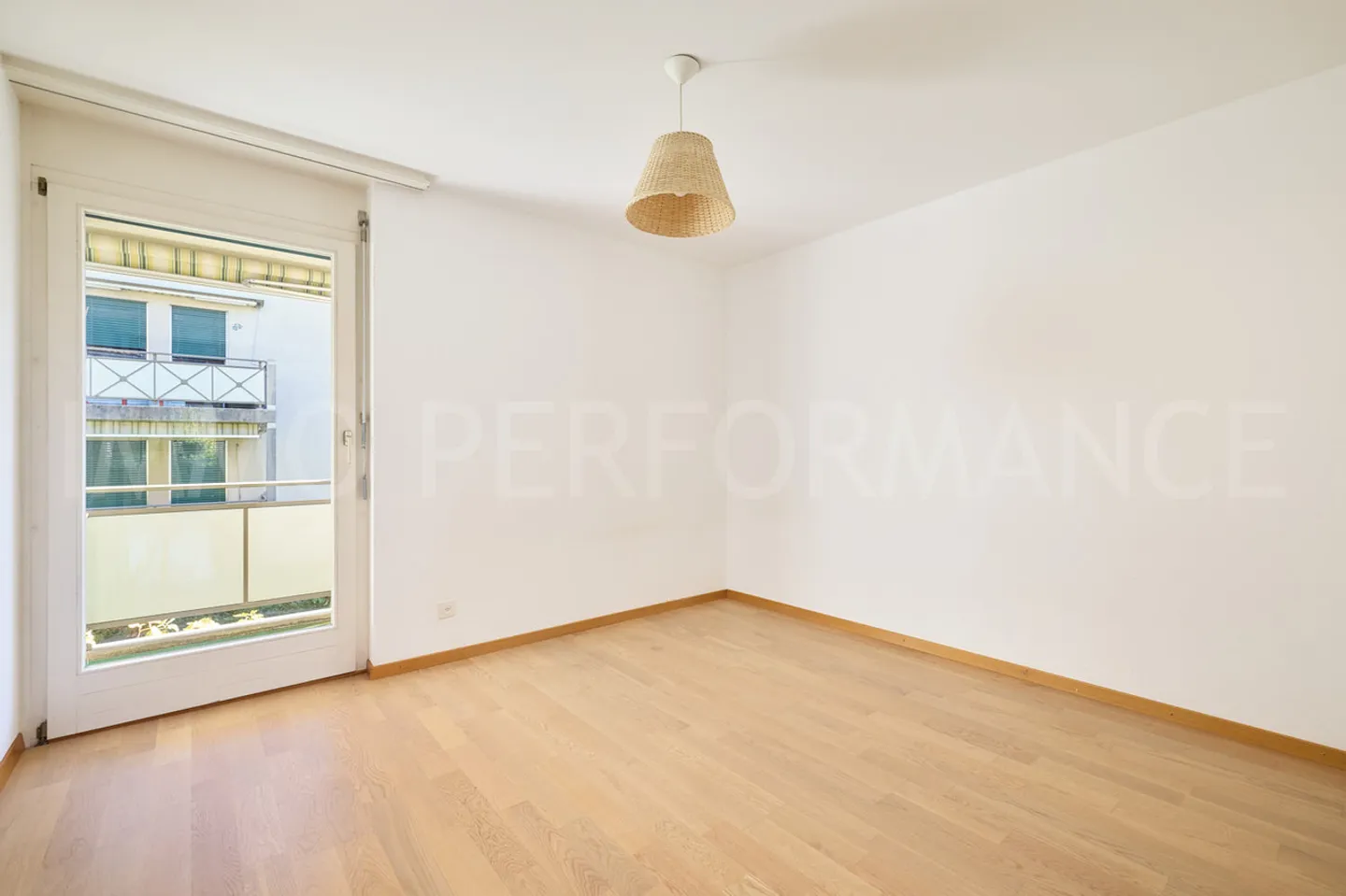 ESCLUSIVITÀ: Bell'appartamento di 4,5 stanze attraversante - Foto 10 di 12