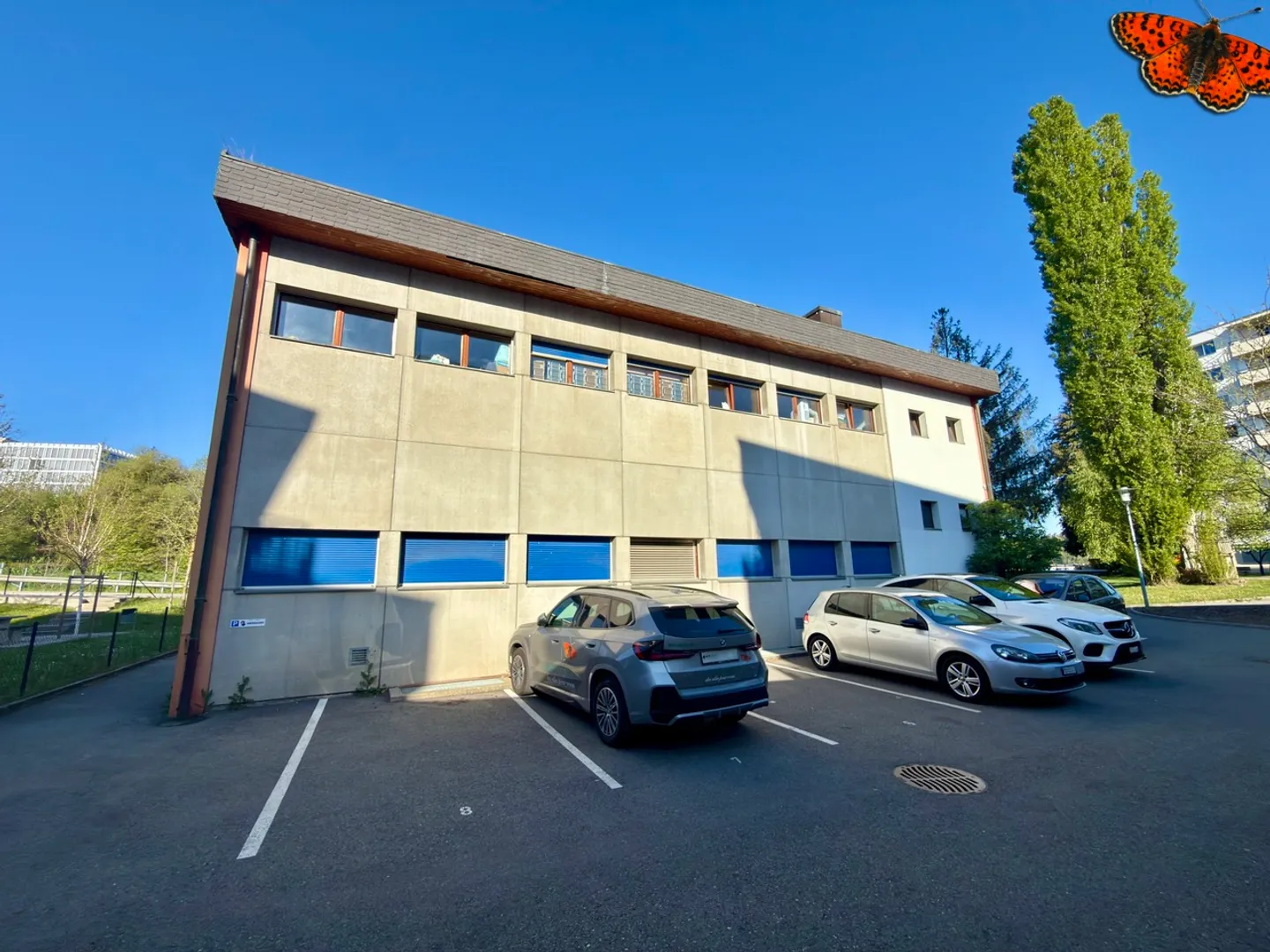 Establish Your Business in Granges-Paccot! - Photo 1 of 10