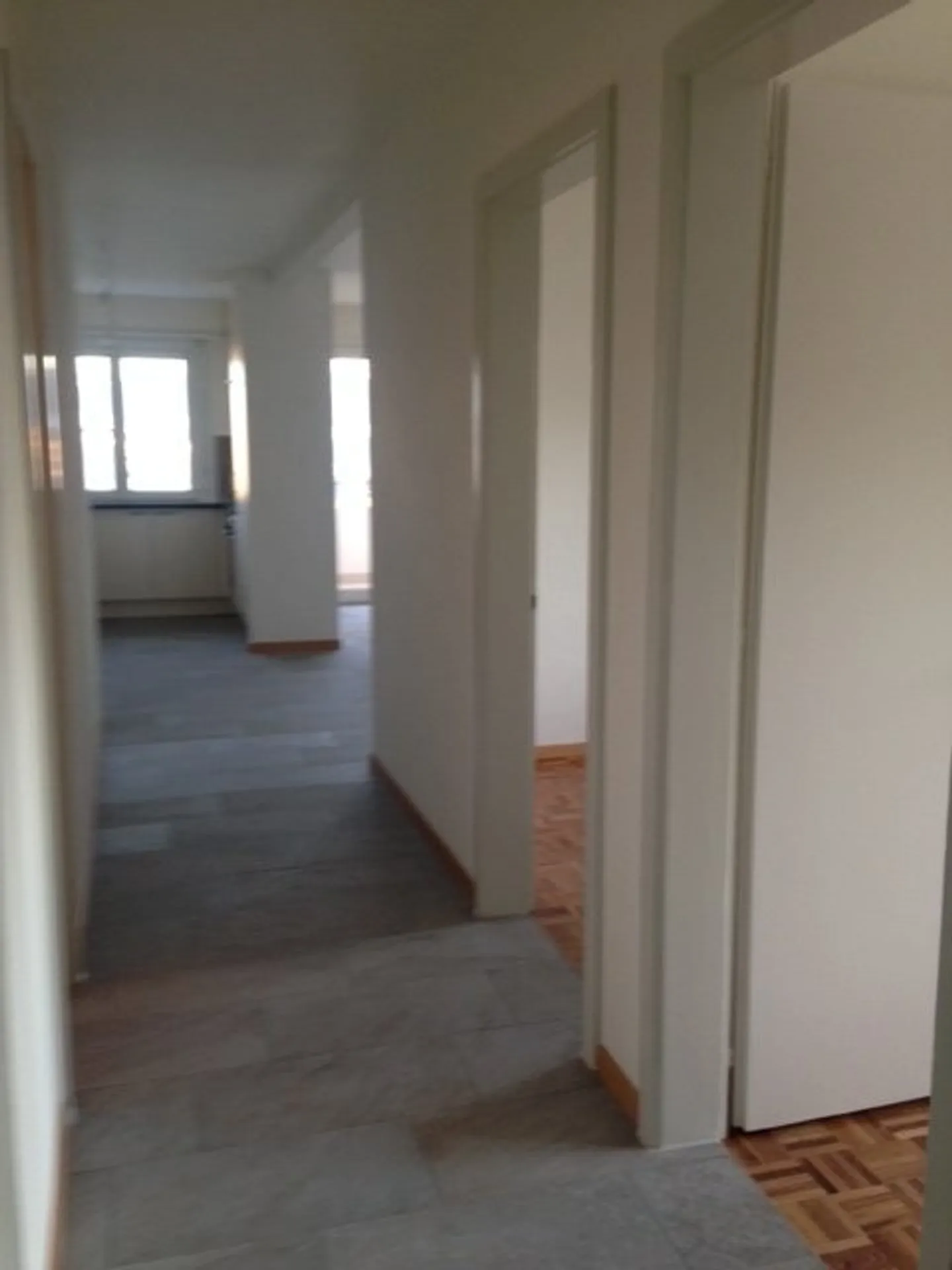 Appartamento di 3,5 locali a Villars-sur-Glâne - Foto 3 di 4