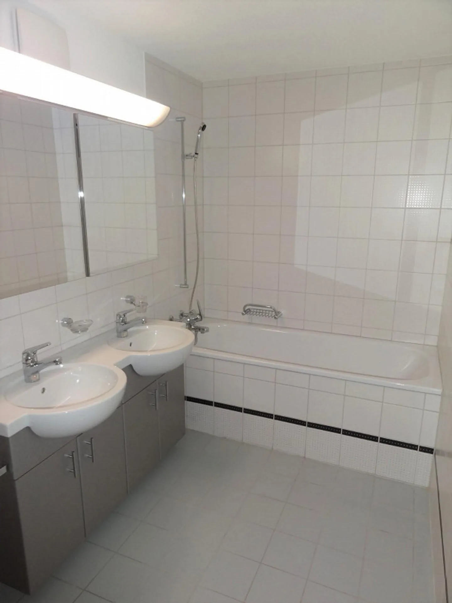 Vivere in famiglia in un ambiente verde - Foto 6 di 7