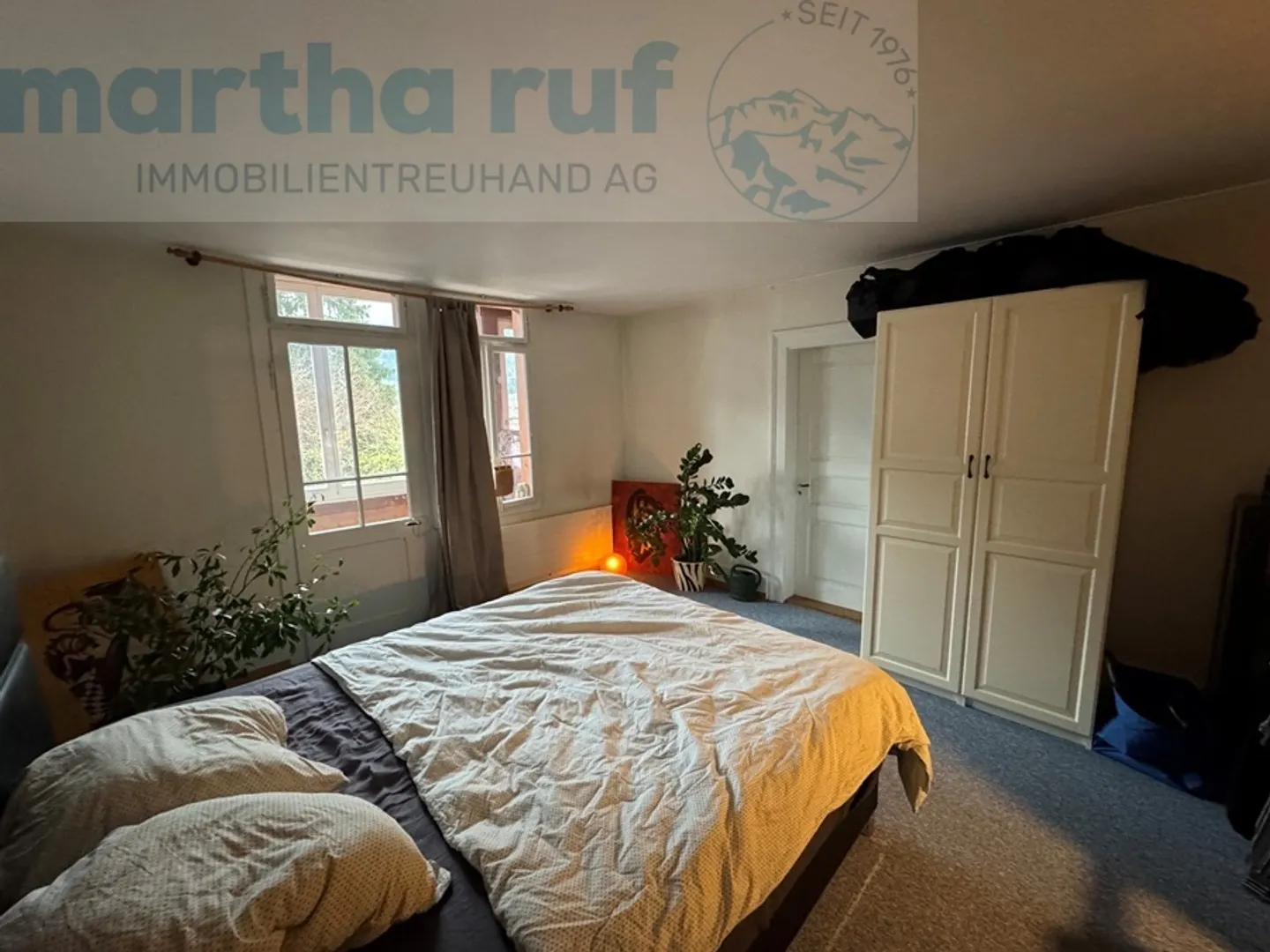 Multi-family house with 3 units, barn and large garden - Photo 16 of 22