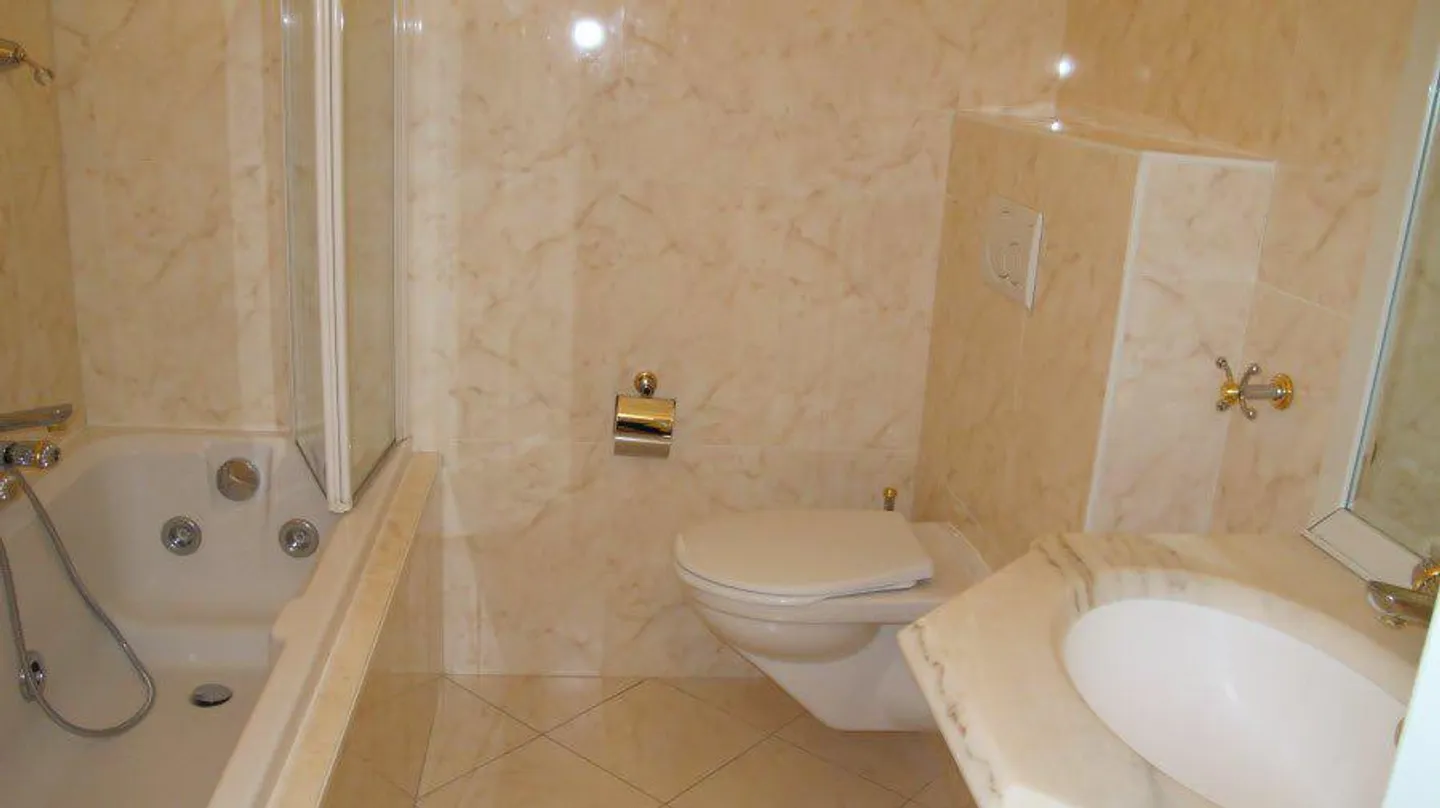 BEL APPARTEMENT MEUBLE 4.5 PIECES CHAMPEL AU CALME - Photo 9 of 10