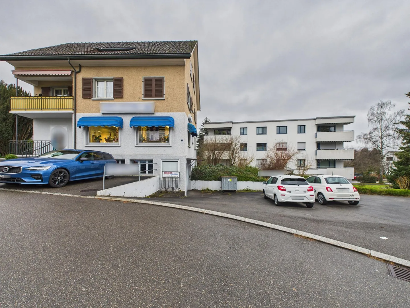 Vielseitige Gewerbefläche in Uster - Foto 1 von 10