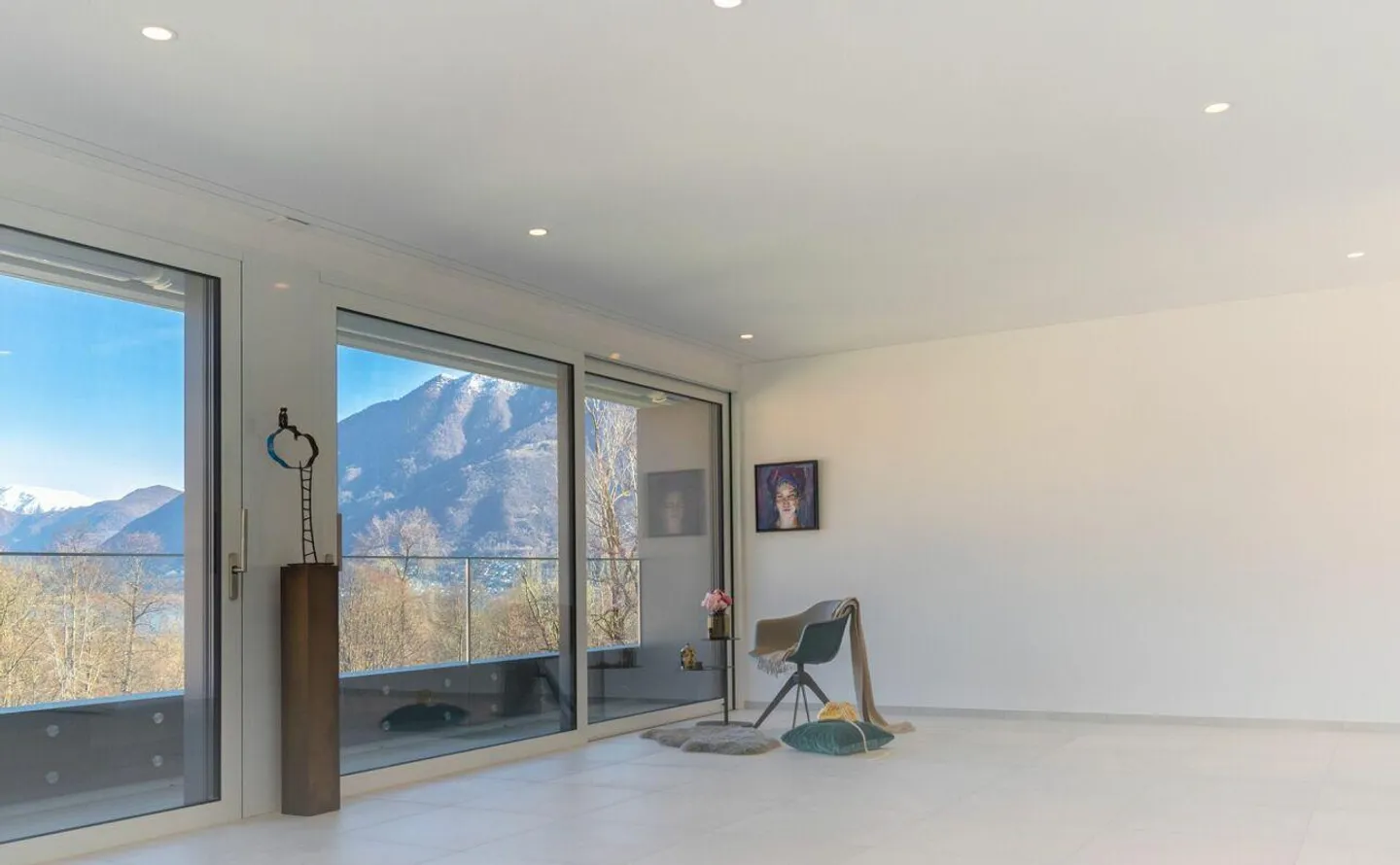 Penthouse de rêve luxueux et central avec de grandes terrasses et un toit panoramique à Locarno - Photo 12 sur 15