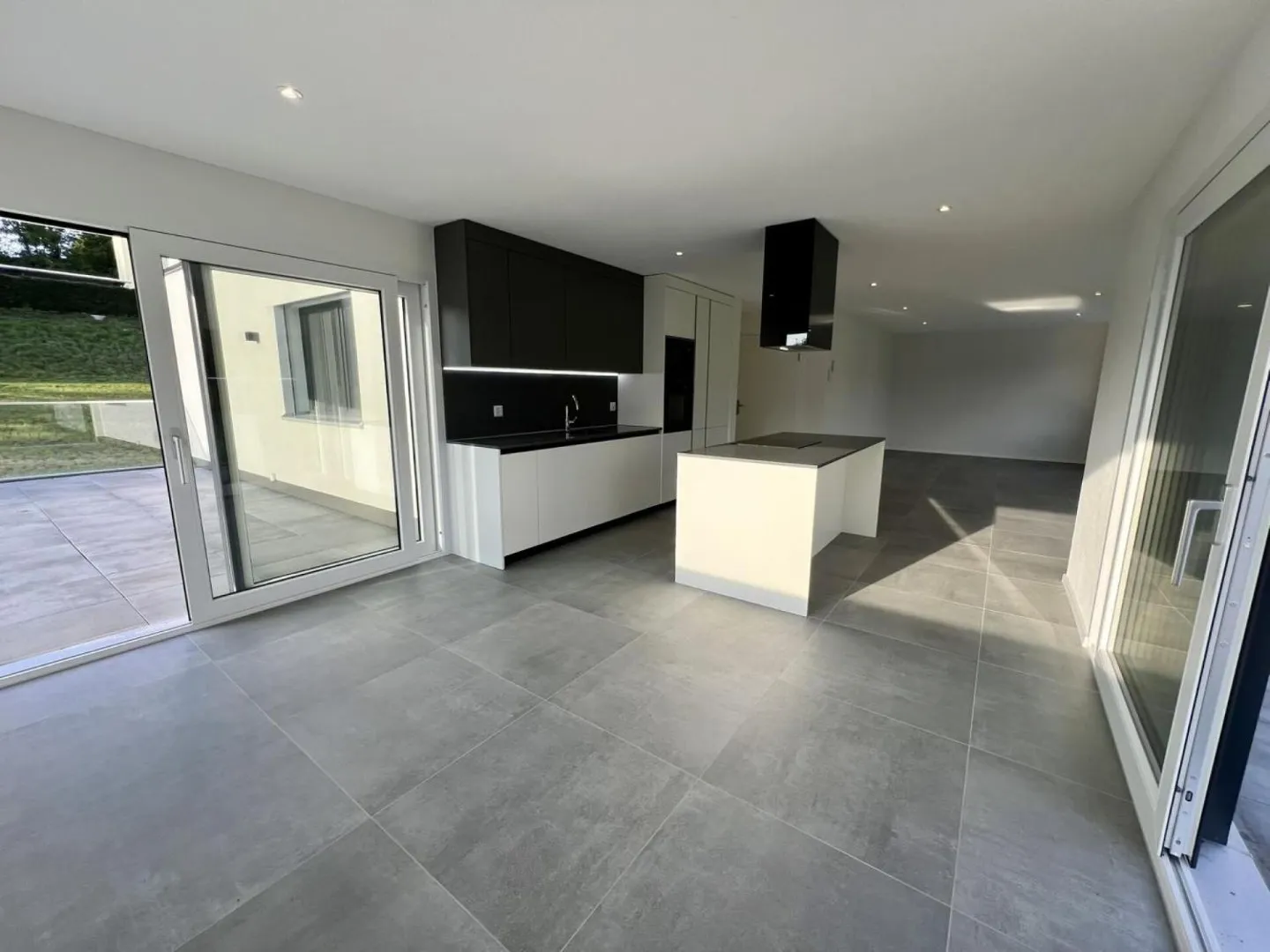 Appartement mansardé de 4.5 pièces à Domdidier - 1er loyer gratuit ! - Photo 5 sur 13