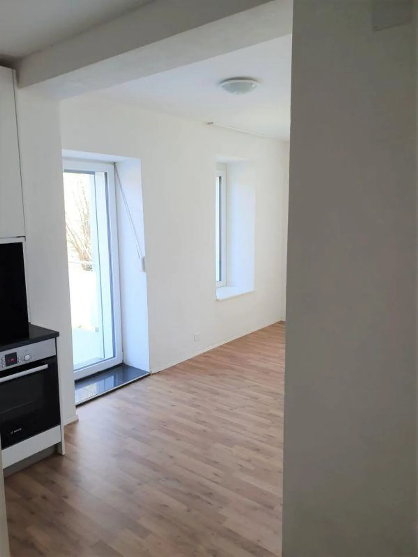 Moderne 2.5 Zimmer Wohnung - Foto 3 von 7