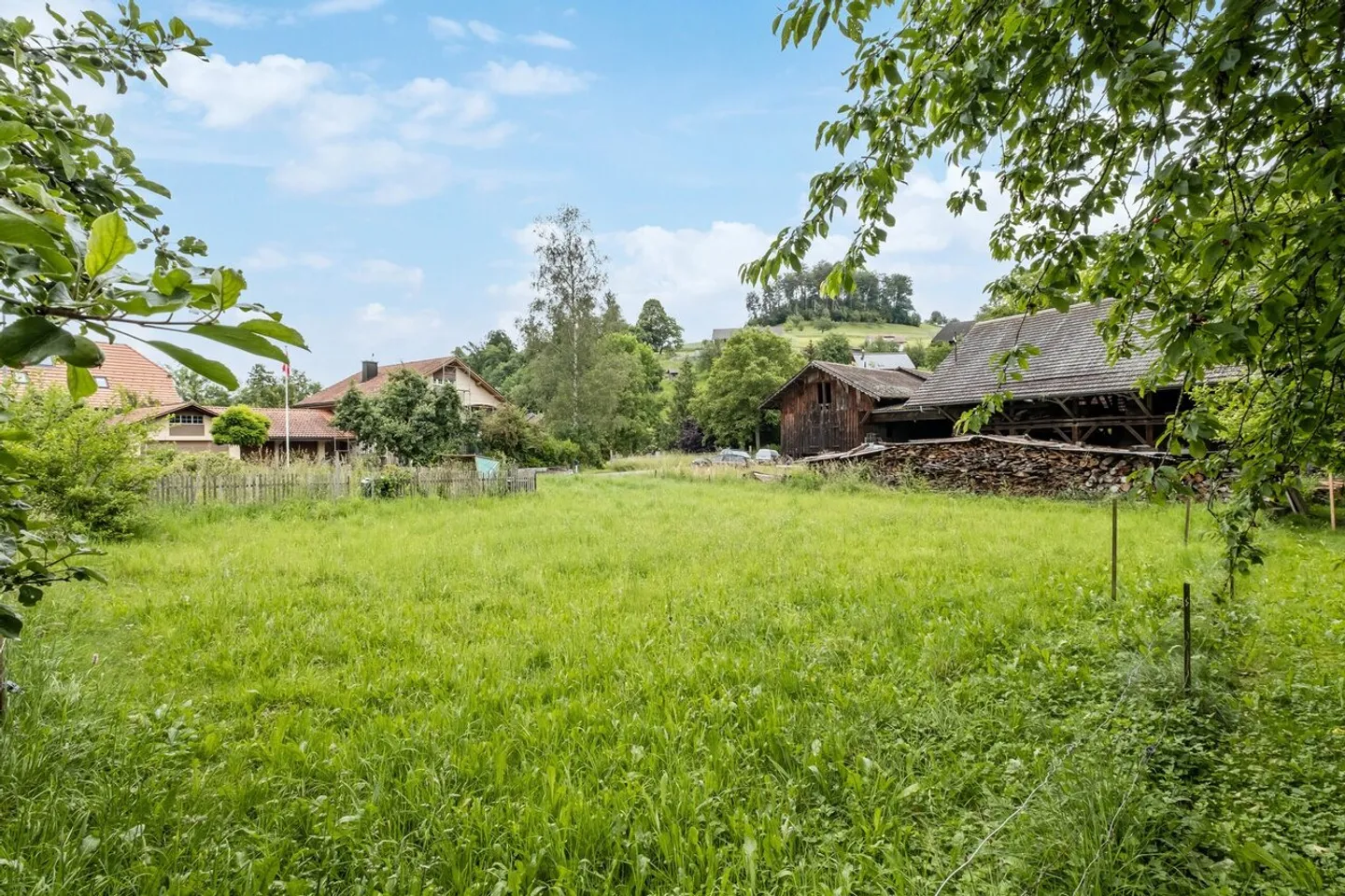 Building plot in idyllic village - Photo 1 of 6