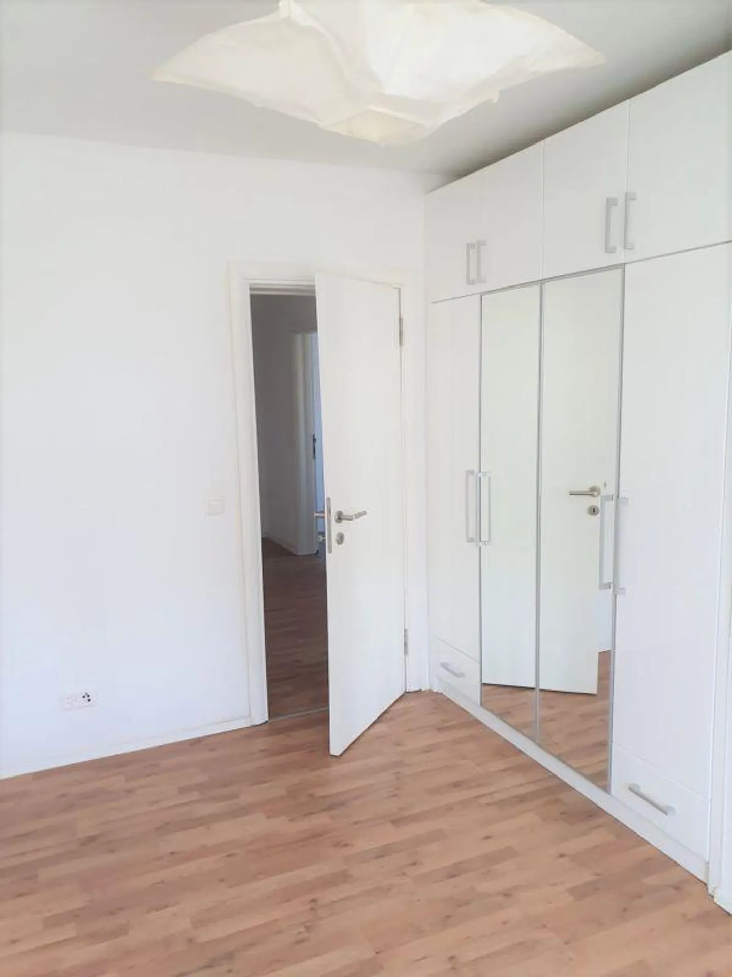 Moderne 2.5 Zimmer Wohnung - Foto 7 von 7