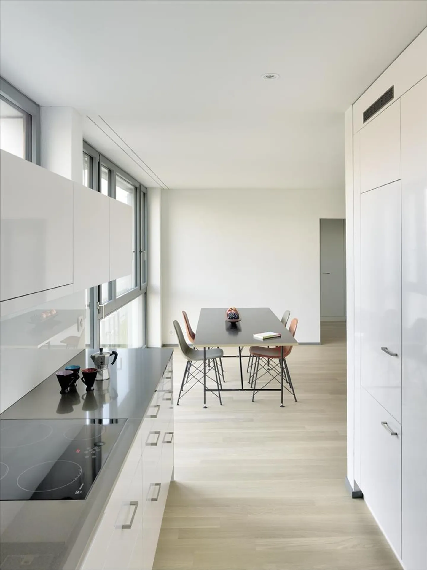 Appartement 1,5 pièces en bordure de la ville ! - Photo 2 sur 6