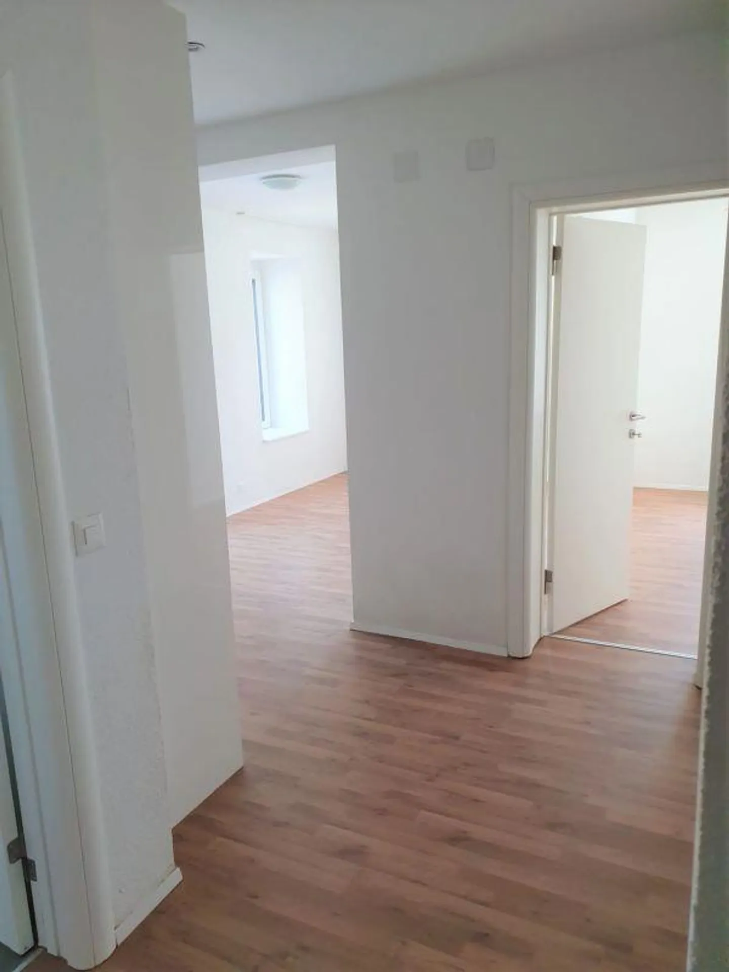 Moderne 2.5 Zimmer Wohnung - Foto 6 von 7