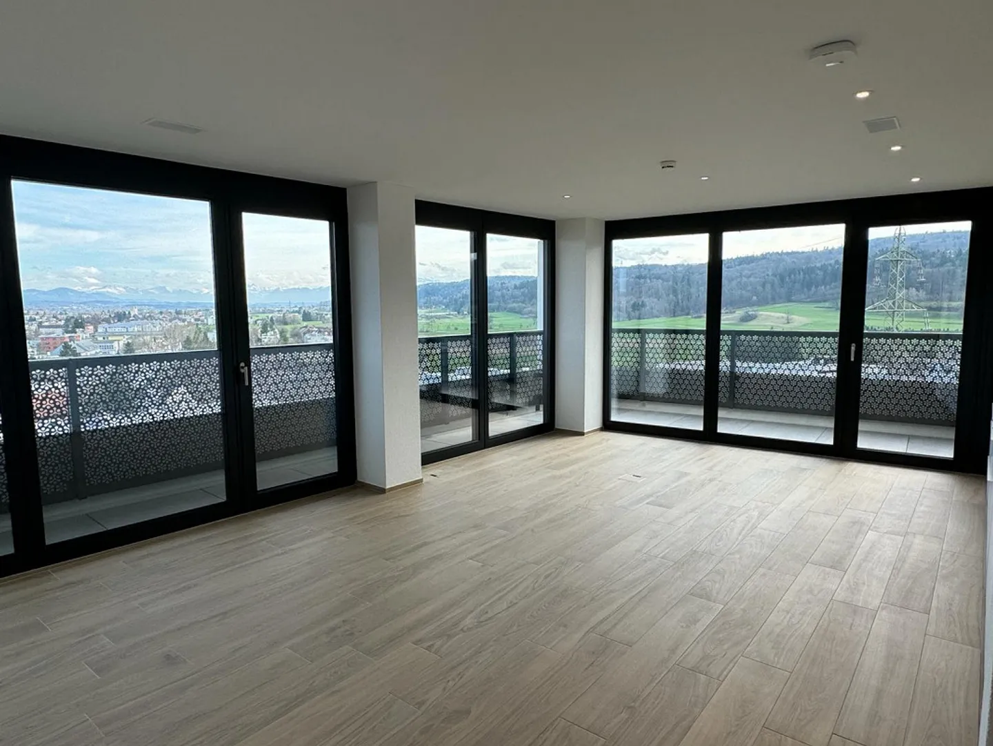Luxuriöses Apartment mit Alpenblick - Foto 2 von 11