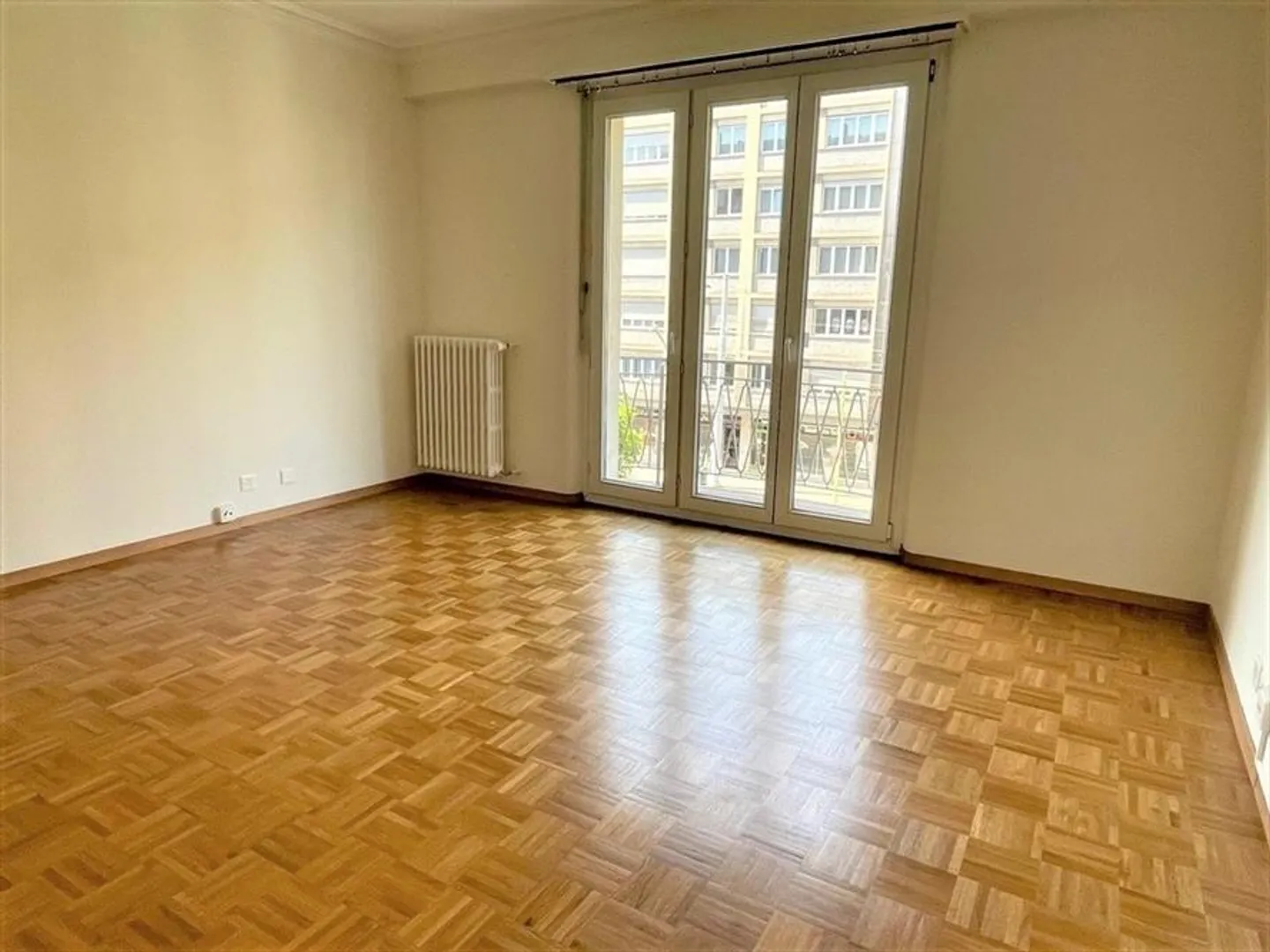 In der Nähe des Bahnhofs Cornavin - Foto 6 von 11