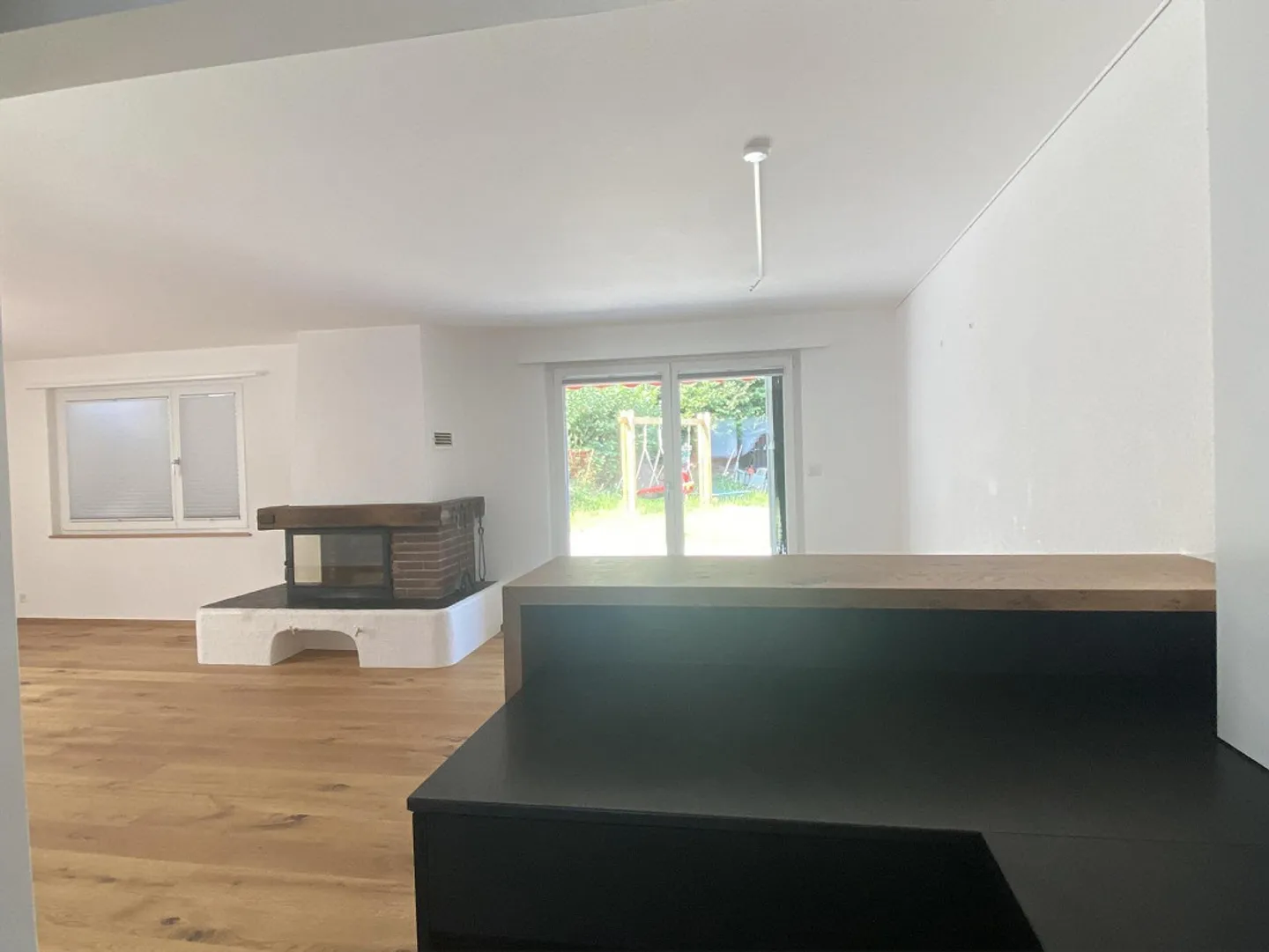 Casa unifamiliare ristrutturata in un quartiere tranquillo e adatto alle famiglie - Foto 9 di 23