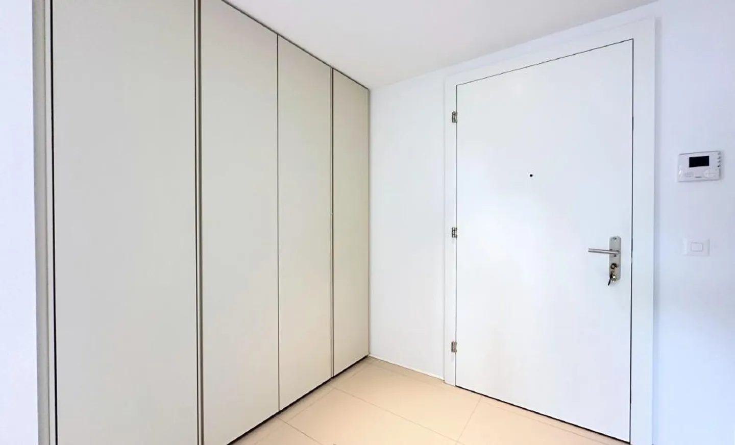 Appartamento moderno di 4,5 stanze in una posizione tranquilla a Baden-Rütihof - Foto 7 di 12