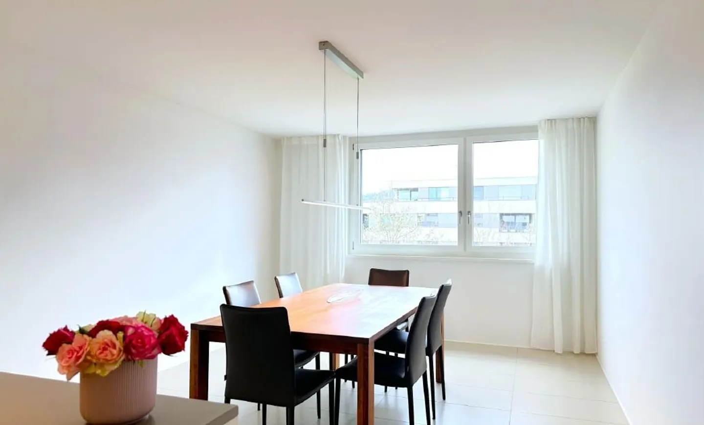 Appartamento moderno di 4,5 stanze in una posizione tranquilla a Baden-Rütihof - Foto 6 di 12